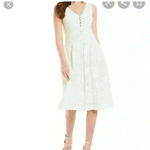 NWT Gianni Bini white eyelet mini dress, Size 4
